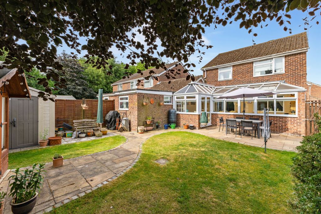 Property photo 1 of 16