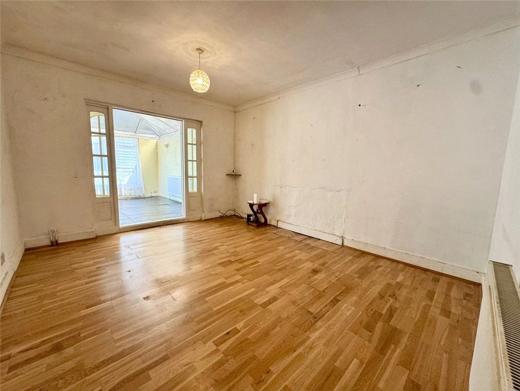 Property photo 3 of 9 Picture No. 03