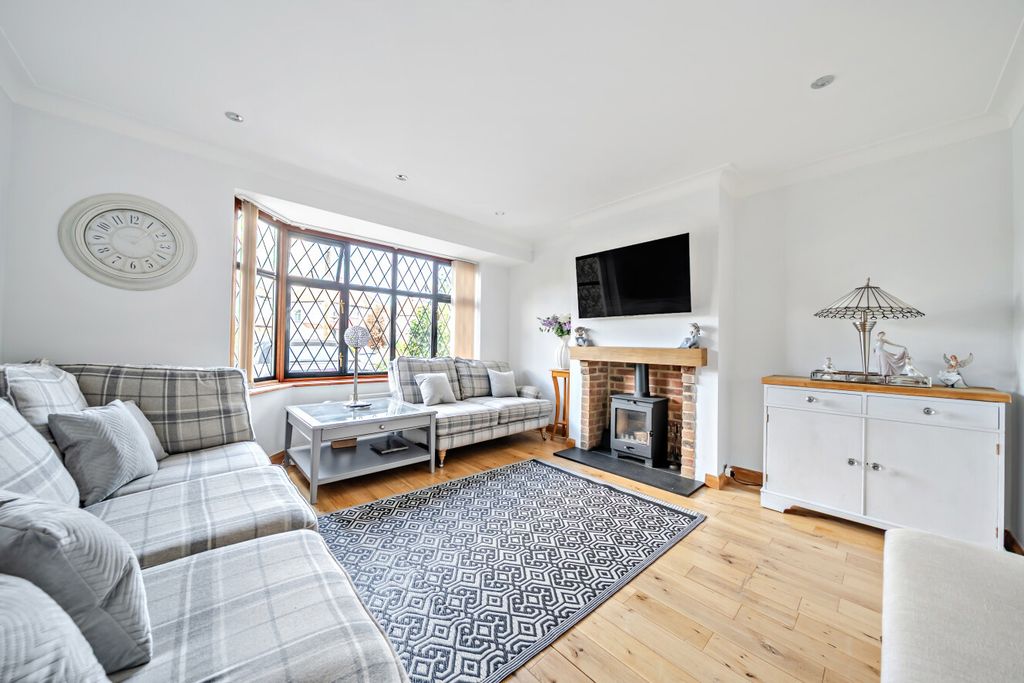 Property photo 2 of 22 1500410-5-6A73778...