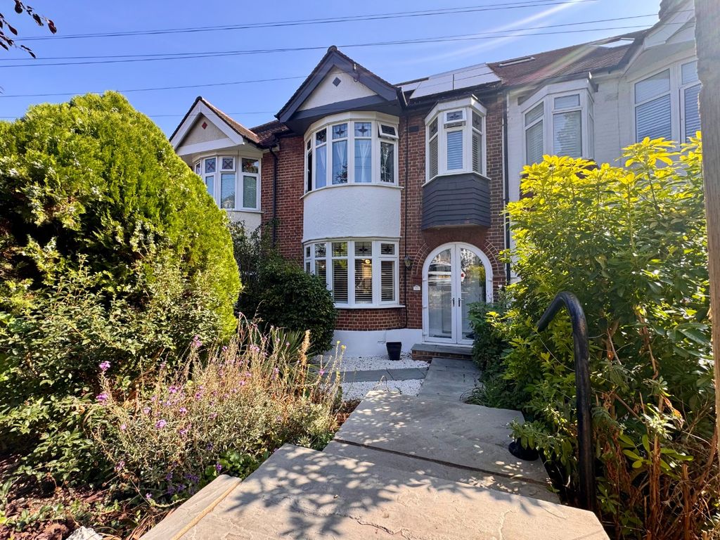 Property photo 1 of 21 90733