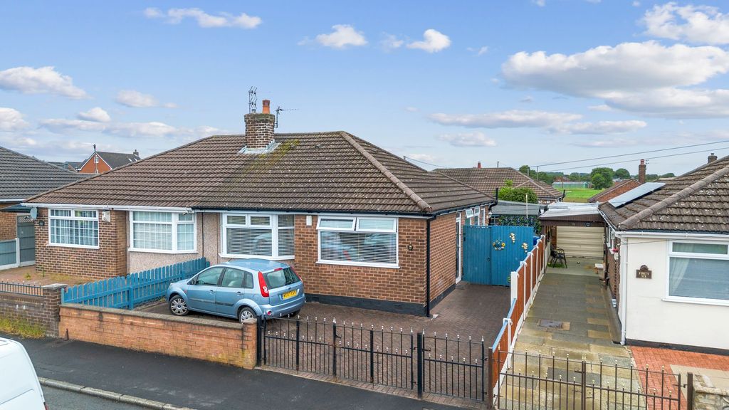 Property photo 1 of 16