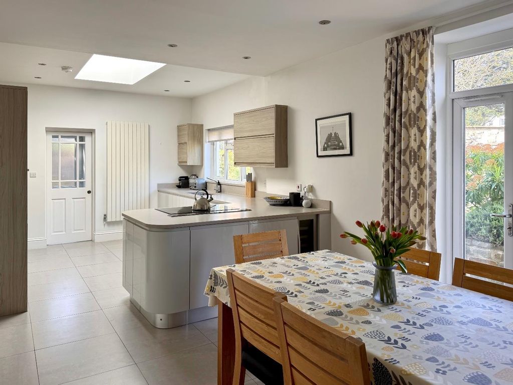 Additional image 8 of 4 bed semi-detached house for salePaget Place, Penarth CF64