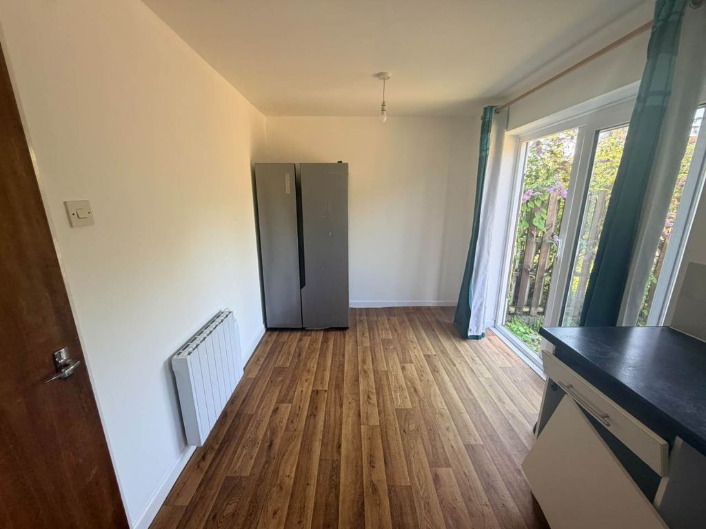 Property photo 2 of 6 Kitchen 2 Maes Afallen
