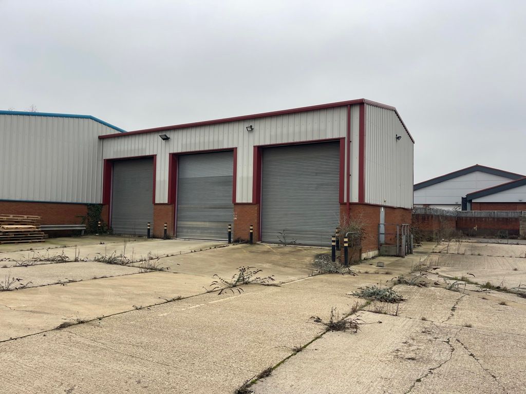 Property photo 3 of 14 Photo 3