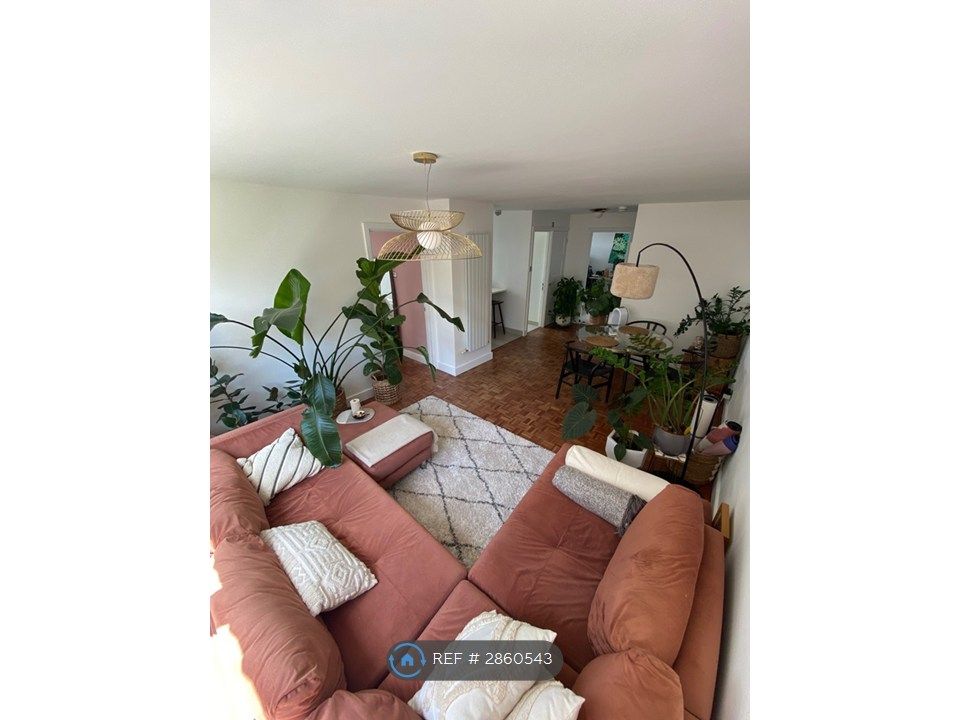 Property photo 2 of 15 Living Room