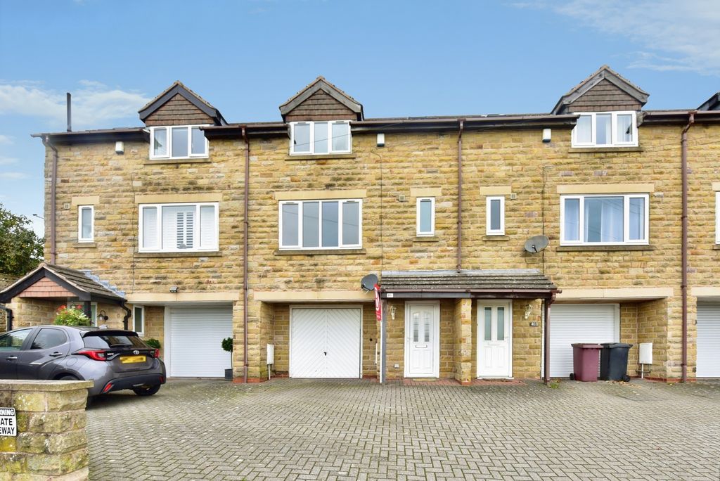 Property photo 1 of 23 Pbox-Img.Jpg