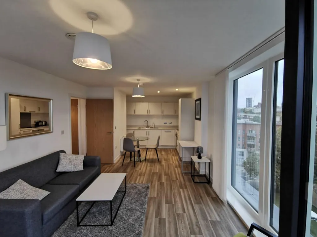 Apartment in Birmingham, Roosevelt Apartments, Digbeth - View 3