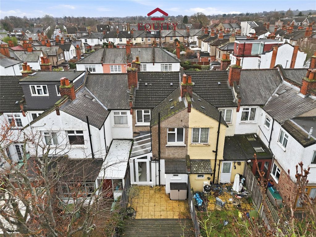 Property photo 3 of 23 Picture No. 04