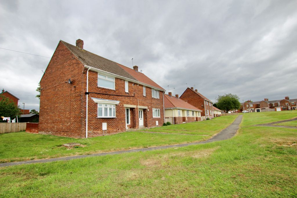 Property photo 2 of 14