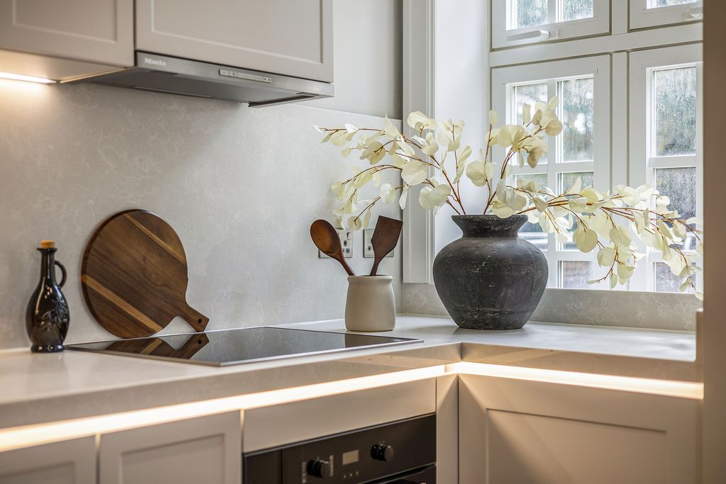 Property photo 3 of 14 Show Home Photo