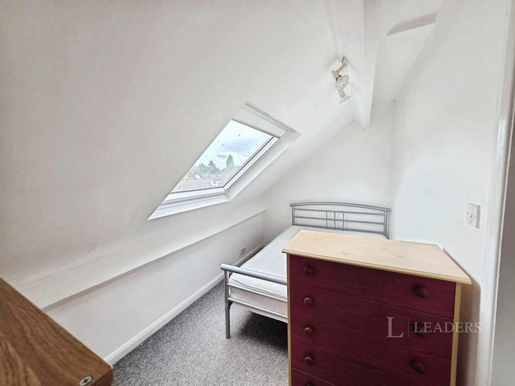 Property photo 3 of 10 Pbox-Img.Jpg