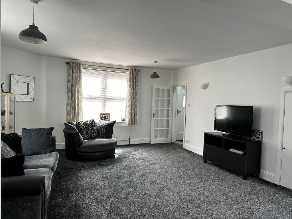 Property photo 3 of 19