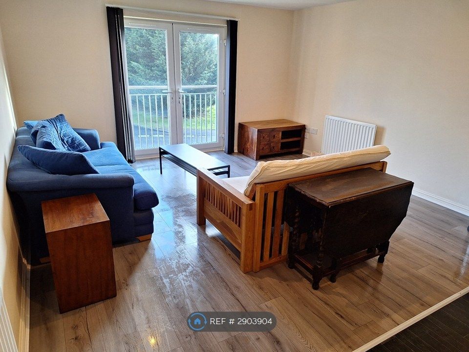 Property photo 3 of 10