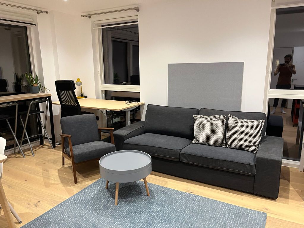 Property photo 1 of 14 55805c7E-9547-48Ea-Bdbe-39730c654d87