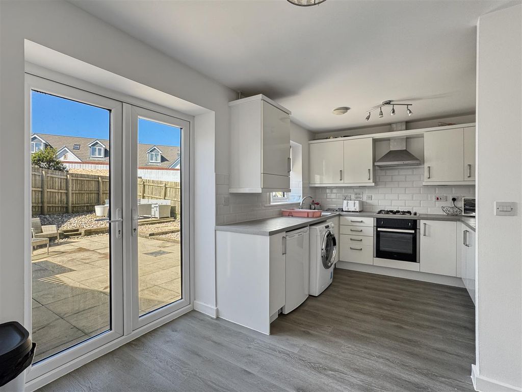 Property photo 2 of 13 d2B5d8E047443c5Ed19693Fd1Cbc7Fc2E680Dba7.Jpg