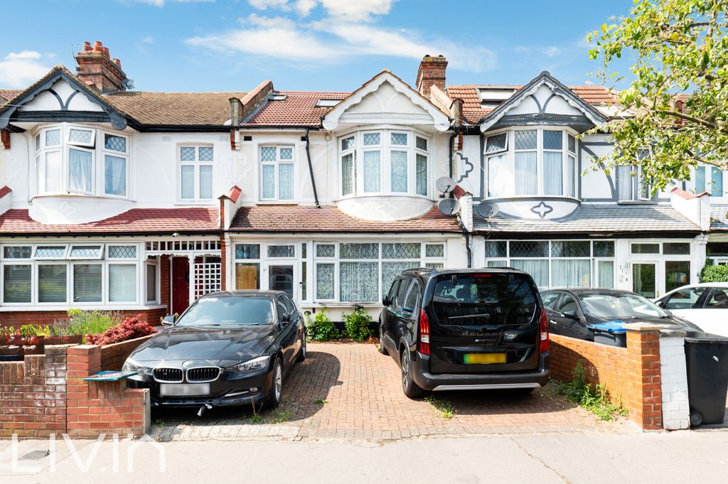 Property photo 1 of 11 Ederline Avenue, 69-48