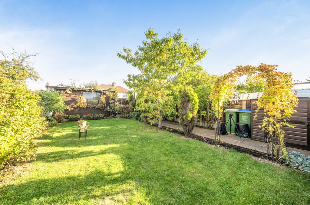 Property photo 3 of 13