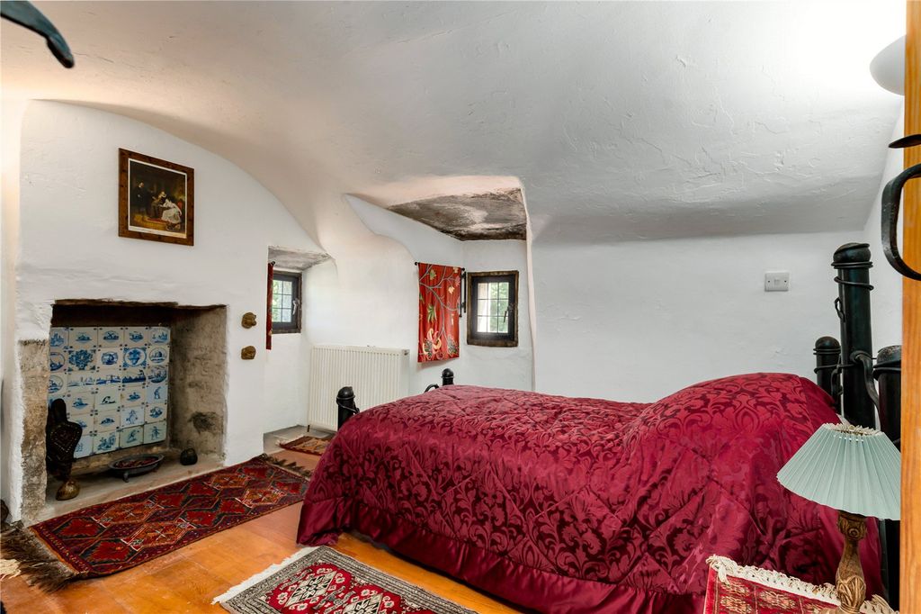 Additional image 19 of 4 bed property for saleBarholm Castle, Gatehouse Of Fleet, Castle Douglas, Kirkcudbrightshire DG7