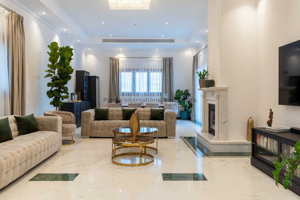 Property photo 3 of 47