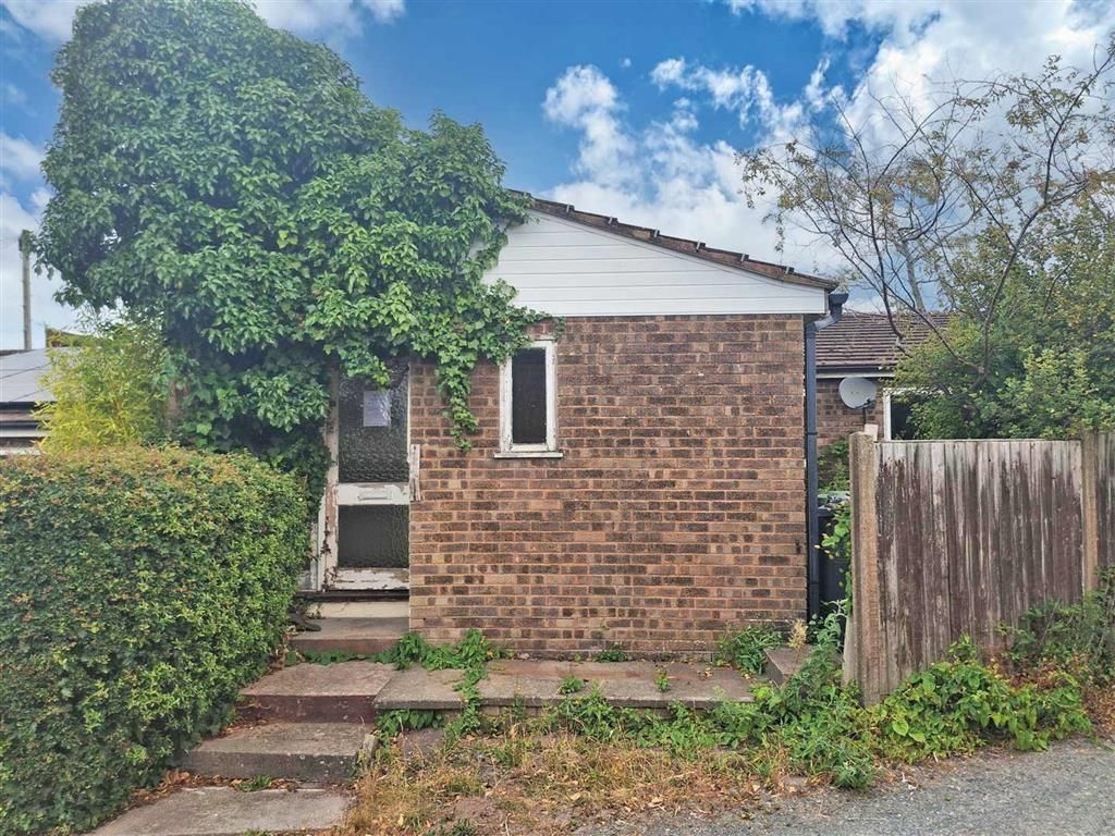 Property photo 1 of 8