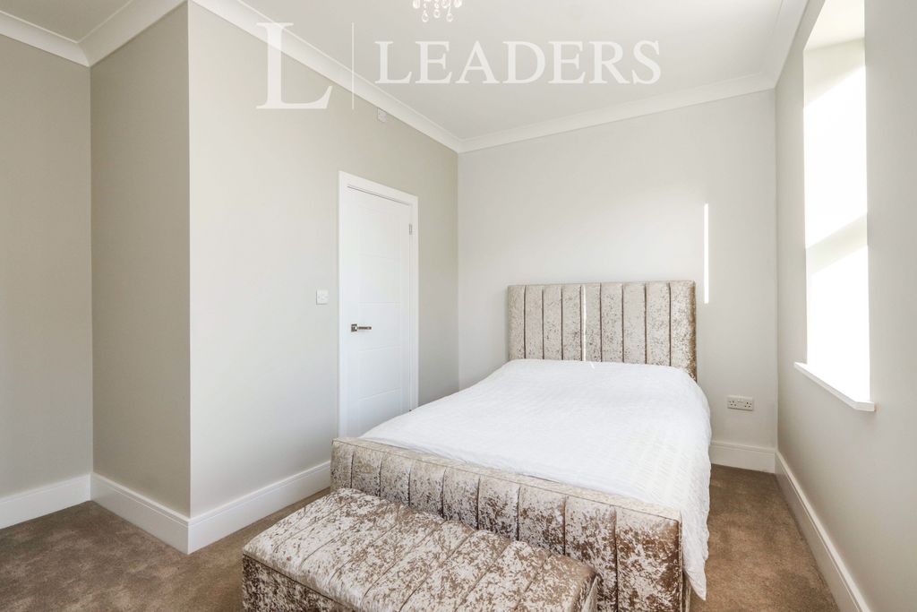 Property photo 3 of 10 Af2593F3-B180-Ec11-8