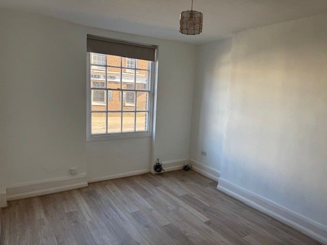 Property photo 1 of 2 Bedroom 1