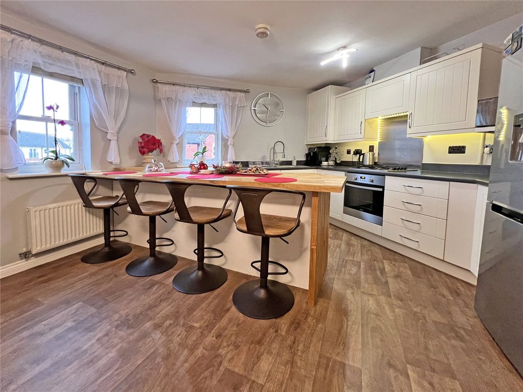 Property photo 3 of 10 Picture No. 17