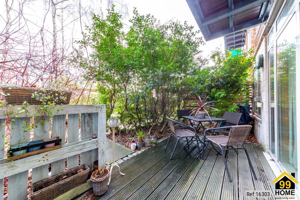 Property photo 2 of 18 Photo 1