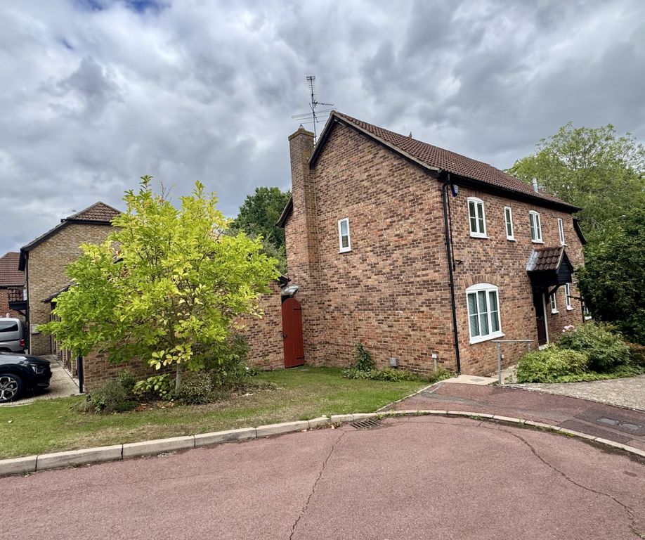 Property photo 3 of 12