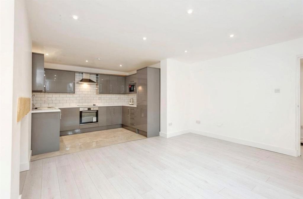 Property photo 3 of 15 Image