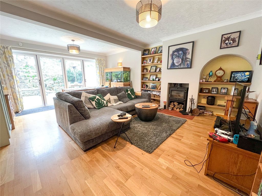 Property photo 2 of 18 Picture No. 03