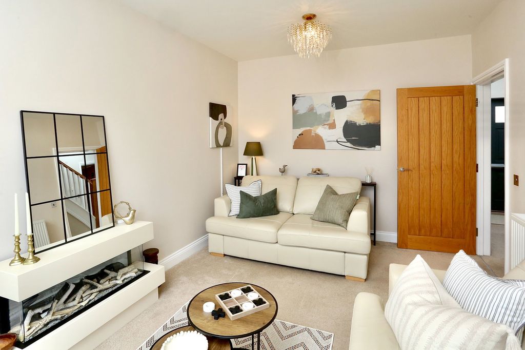 Property photo 3 of 41