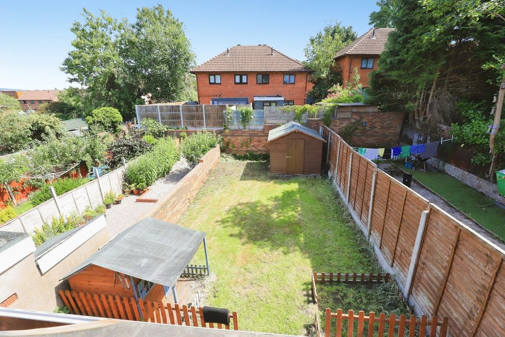 Property photo 3 of 20 Pbox-Img.Jpg