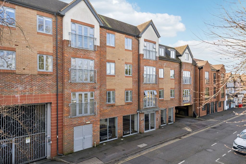 Property photo 1 of 16 Front