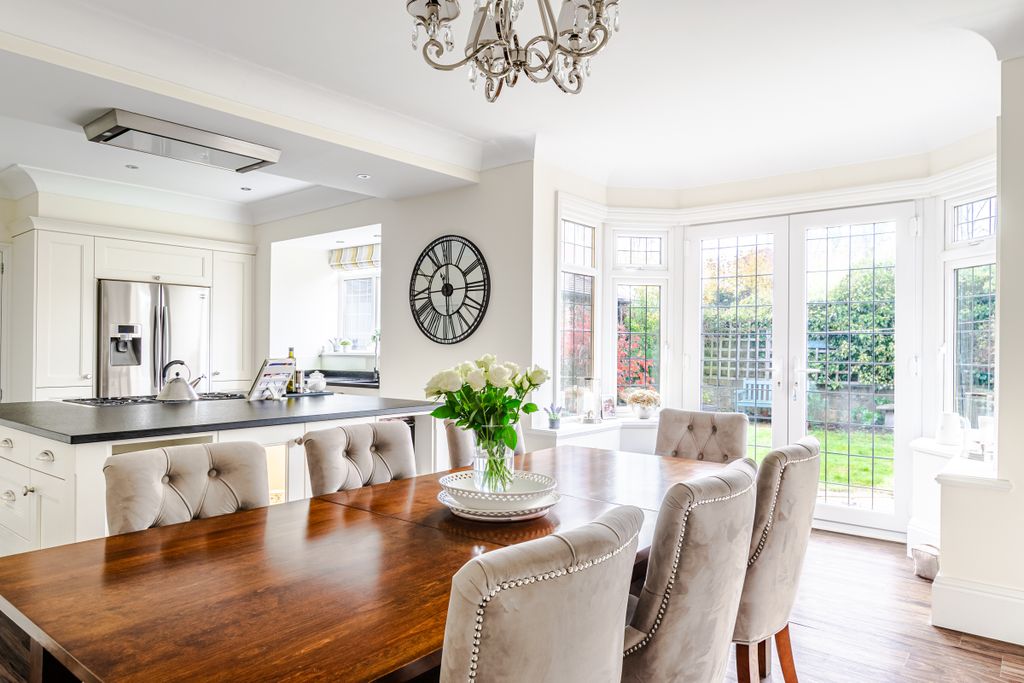 Property photo 2 of 28 Kitchen2