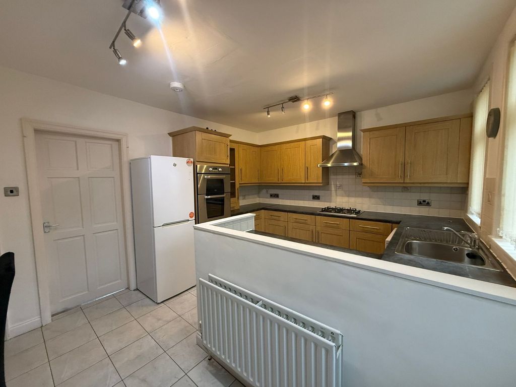 Property photo 3 of 10 Picture No. 14