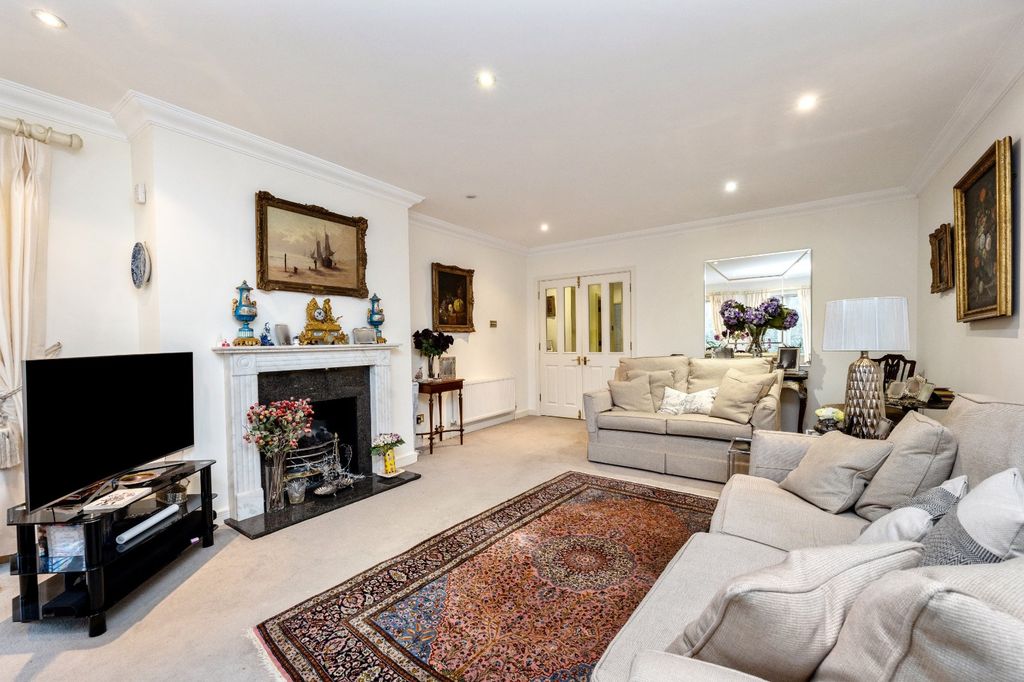 Property photo 2 of 13 Reception Room