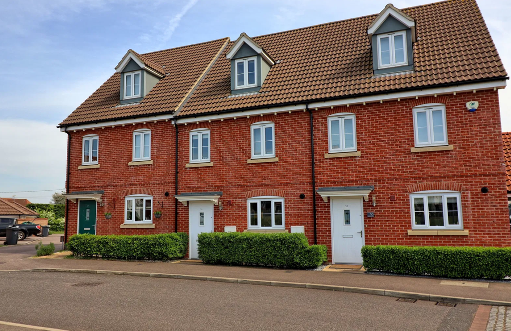 Property photo 1 of 26