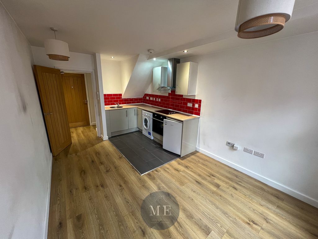 Property photo 2 of 8 Img_2365.Jpeg