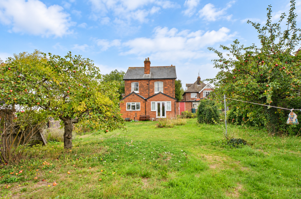 Property photo 2 of 13