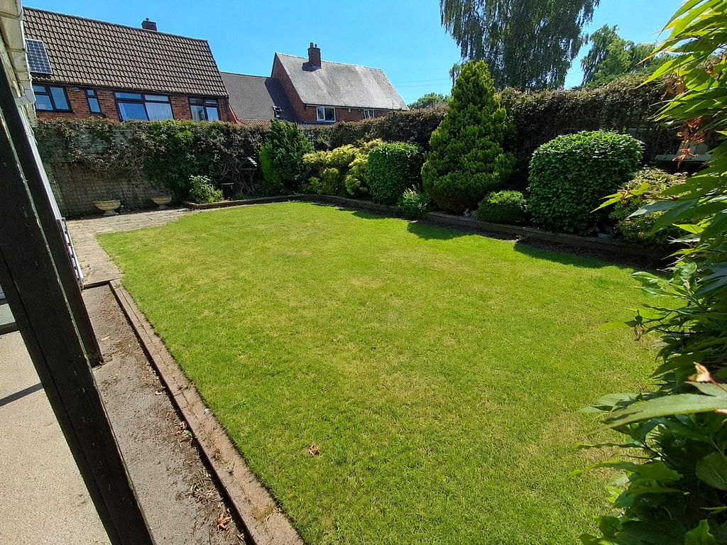 Property photo 2 of 19 Garden