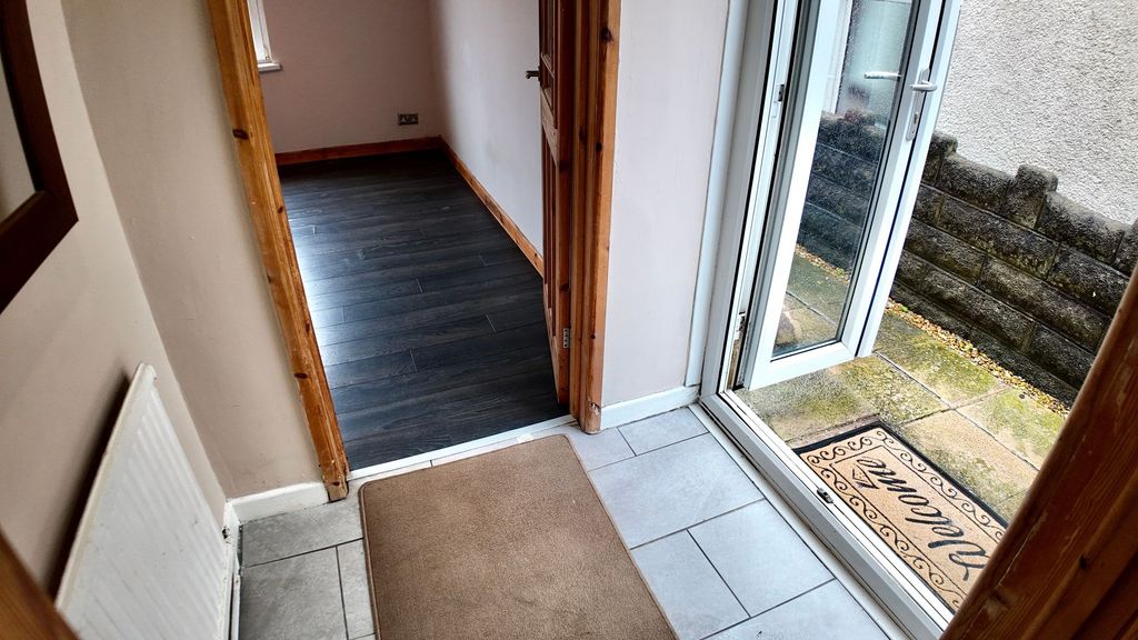 Additional image 6 of 4 bed bungalow for saleFarm Road, Crumlin NP11