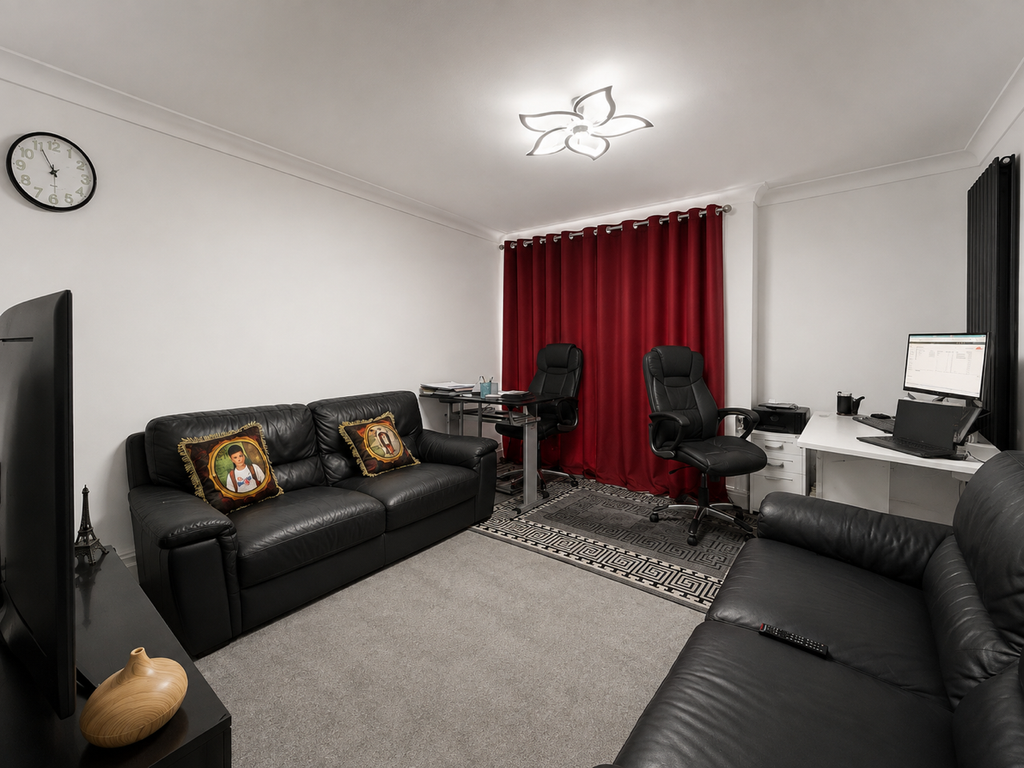 Property photo 2 of 6