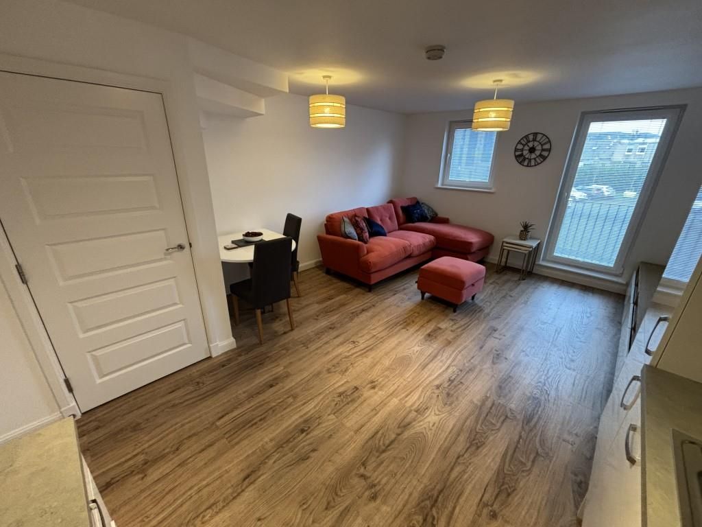 Property photo 3 of 12