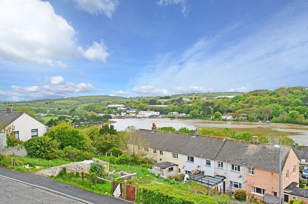 Property photo 3 of 28 Photo 3