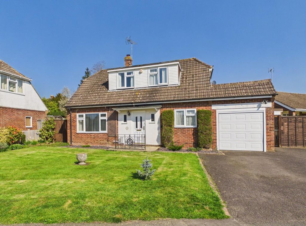 Property photo 1 of 26 Cam05010G0-Pr0047-Still002.Jpg