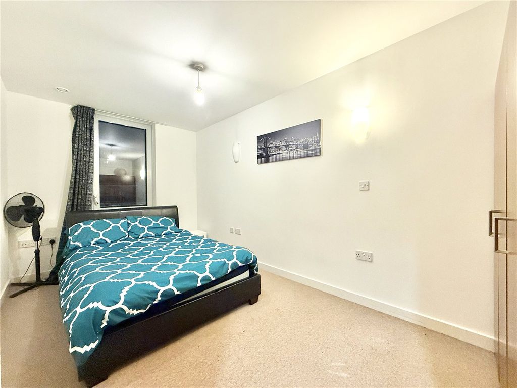 Property photo 2 of 8 Picture No. 03