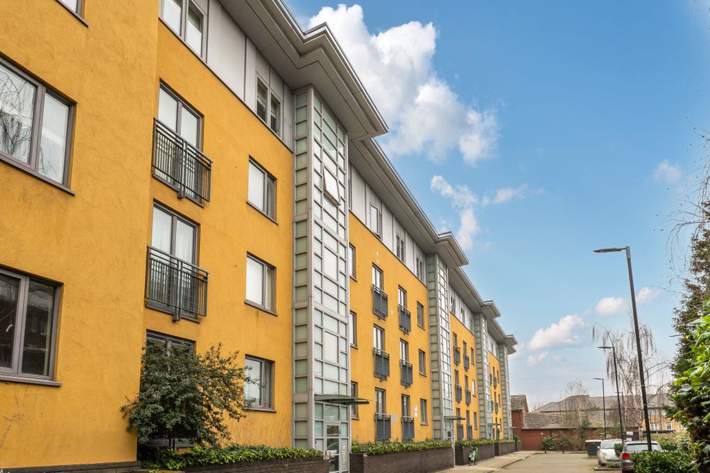 Property photo 3 of 7