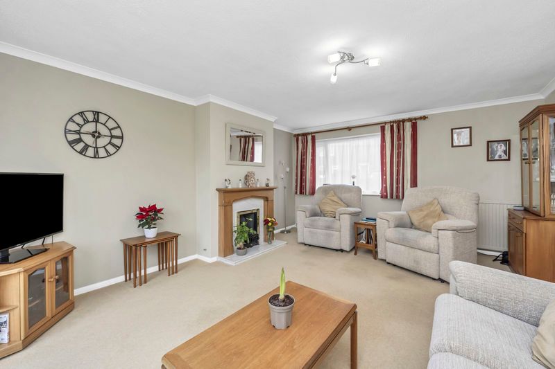 Property photo 2 of 20 Sitting Room