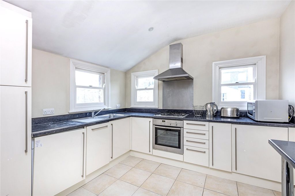 Property photo 2 of 9 Picture No. 01